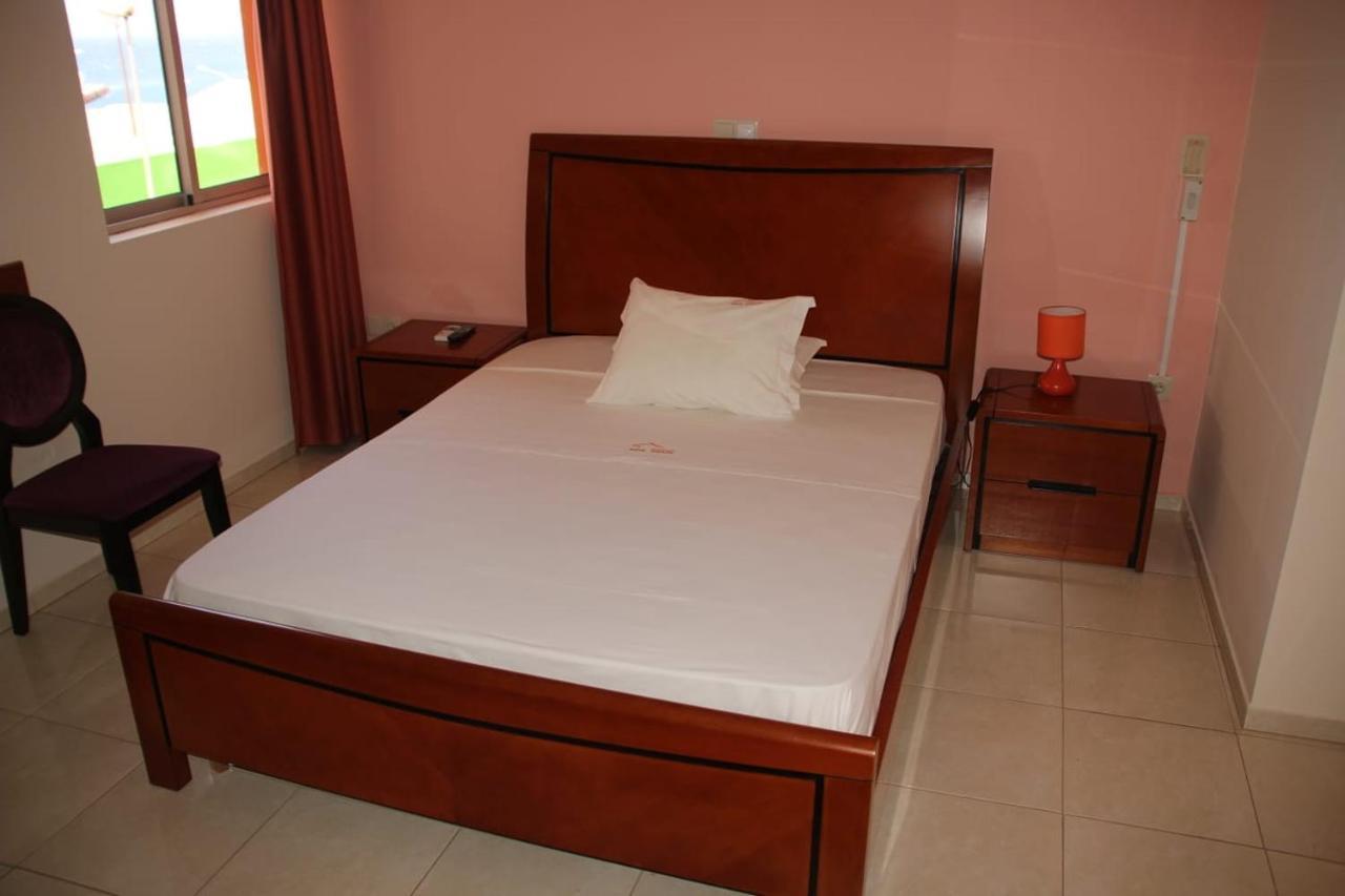 Porto Novo Restaurante Residencial Nova Cidade מראה חיצוני תמונה