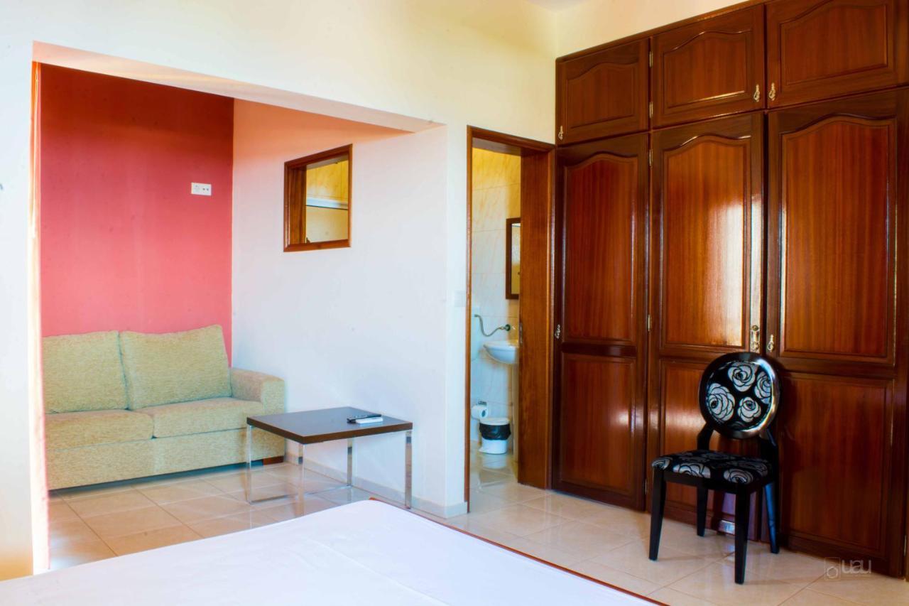 Porto Novo Restaurante Residencial Nova Cidade מראה חיצוני תמונה